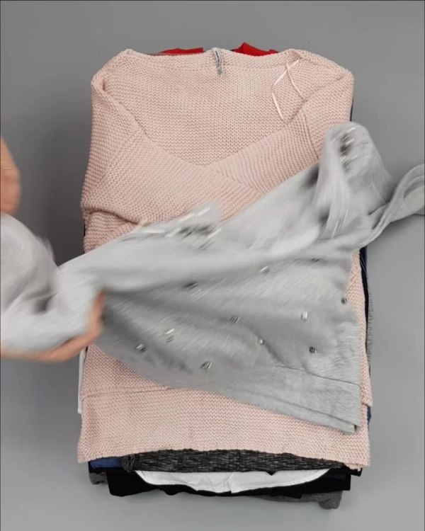 Фотография  617 - STRADIVARIUS Winter mix#15 кг, ЛОТ №2257 оптом в Екатеринбурге и Свердловской области