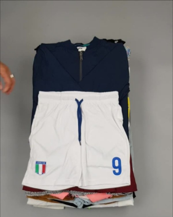 Фотография  896 - CUBUS детский микс лето (Children CUBUS mix)#15 кг, ЛОТ №2511 оптом в Екатеринбурге и Свердловской области