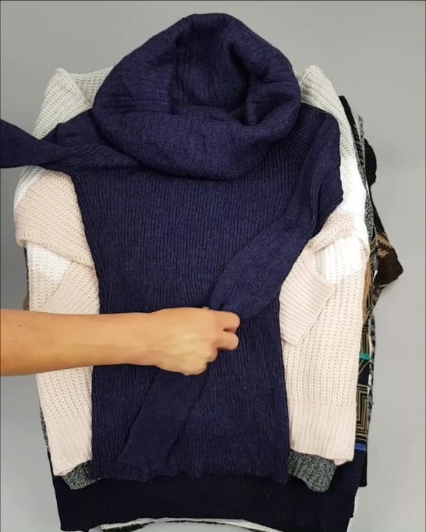 Фотография  492 - Джемпер муж+жен экстра#15 кг , Лот№2612 оптом в Екатеринбурге и Свердловской области