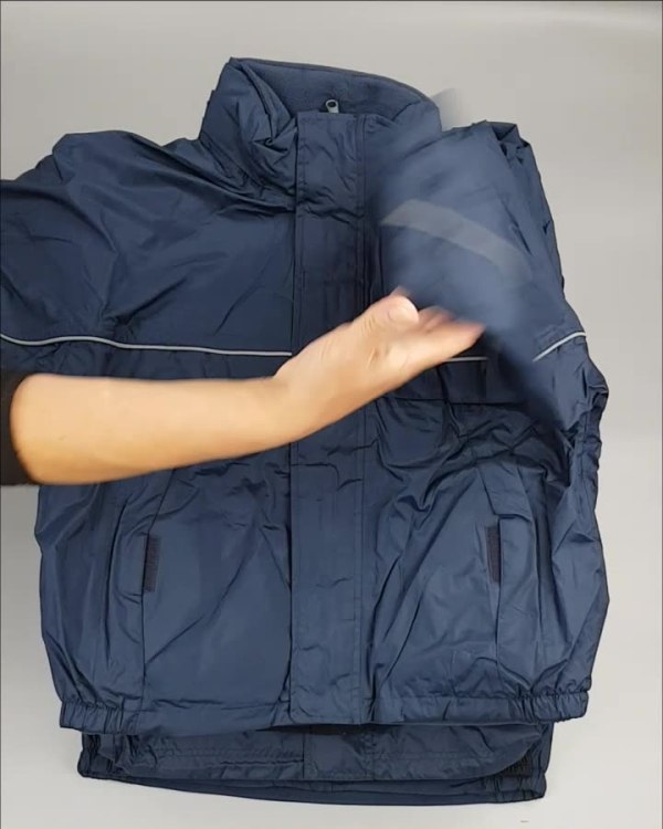 Фотография  325 - Куртки СПОРТ СТОК дети#10 кг , Лот№ 2644 оптом в Екатеринбурге и Свердловской области