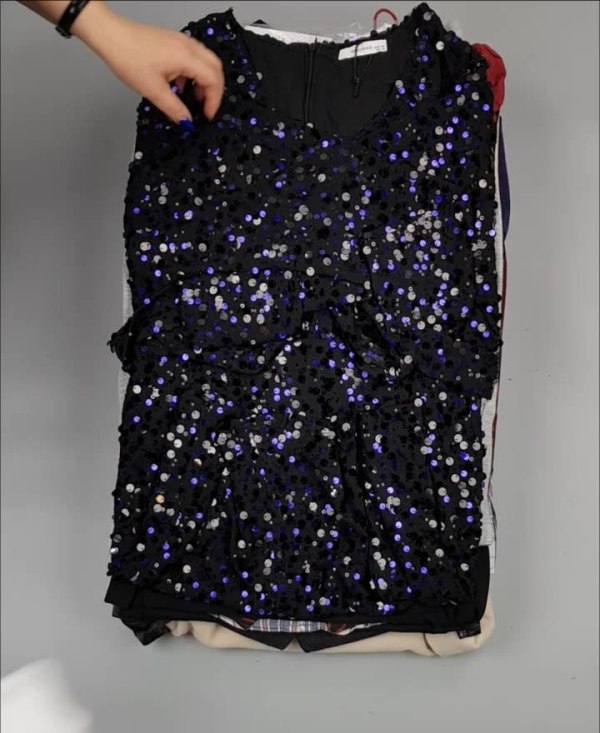 Фотография  511 - Весенний микс LPP, 20 кг, ЛОТ №3512 оптом в Екатеринбурге и Свердловской области