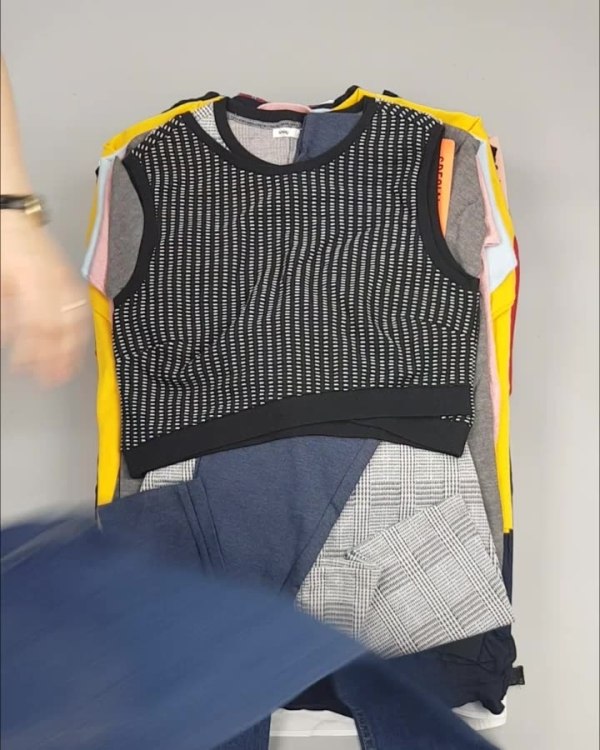 Фотография  688 - Весенний микс LPP, 20 кг, ЛОТ №3727 оптом в Екатеринбурге и Свердловской области