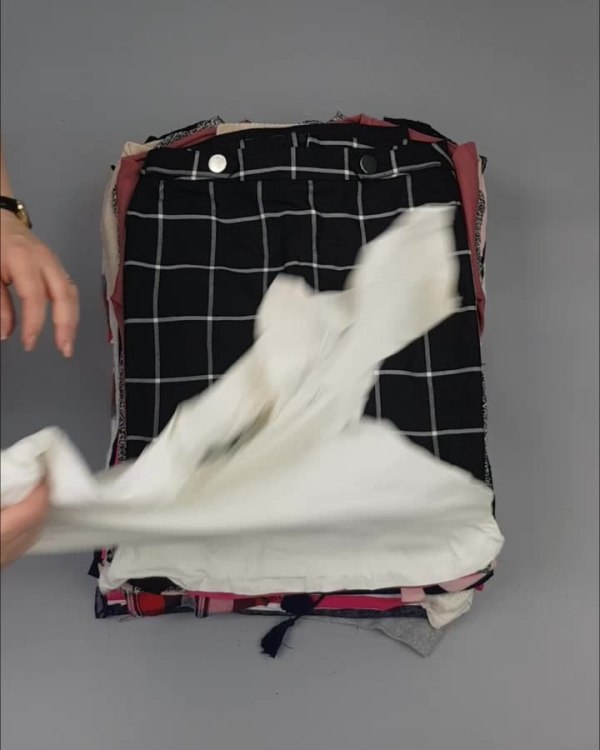 Фотография  875 - Весенний микс LPP, 20 кг, ЛОТ №3728 оптом в Екатеринбурге и Свердловской области