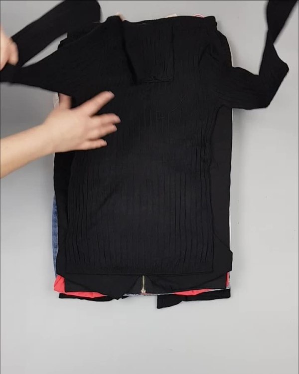 Фотография  691 - Женский летний микс LPP, 20 кг, ЛОТ №3774 оптом в Екатеринбурге и Свердловской области