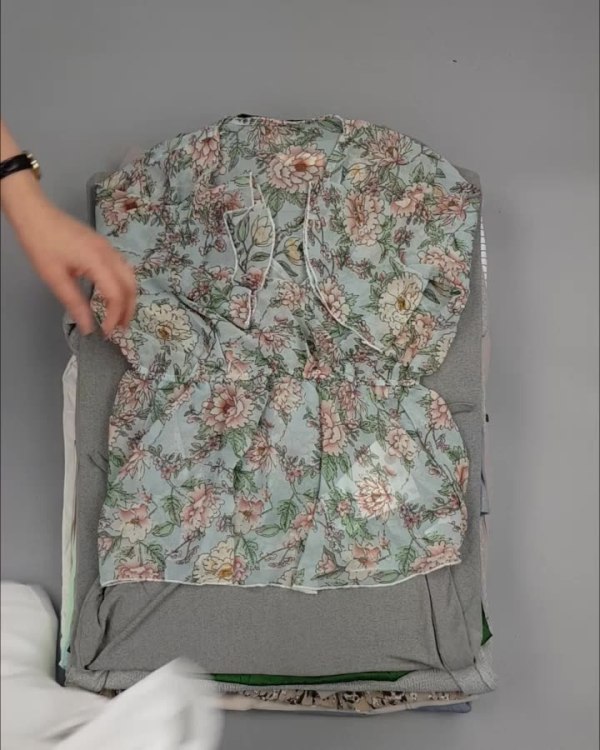 Фотография  439 - MILL STUDIO Summer mix#15 кг, ЛОТ №3800 оптом в Екатеринбурге и Свердловской области