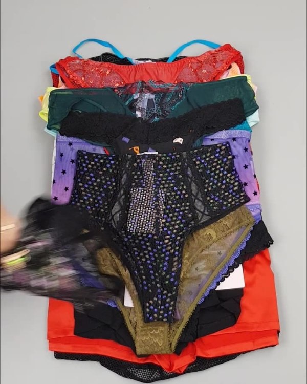 Фотография  693 - Нижнее белье Savage, 50 шт, ЛОТ №4037 оптом в Екатеринбурге и Свердловской области