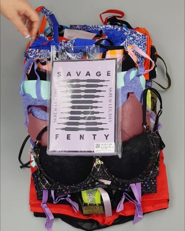 Фотография  674 - Нижнее белье Savage, 50 шт, ЛОТ №4037 оптом в Екатеринбурге и Свердловской области