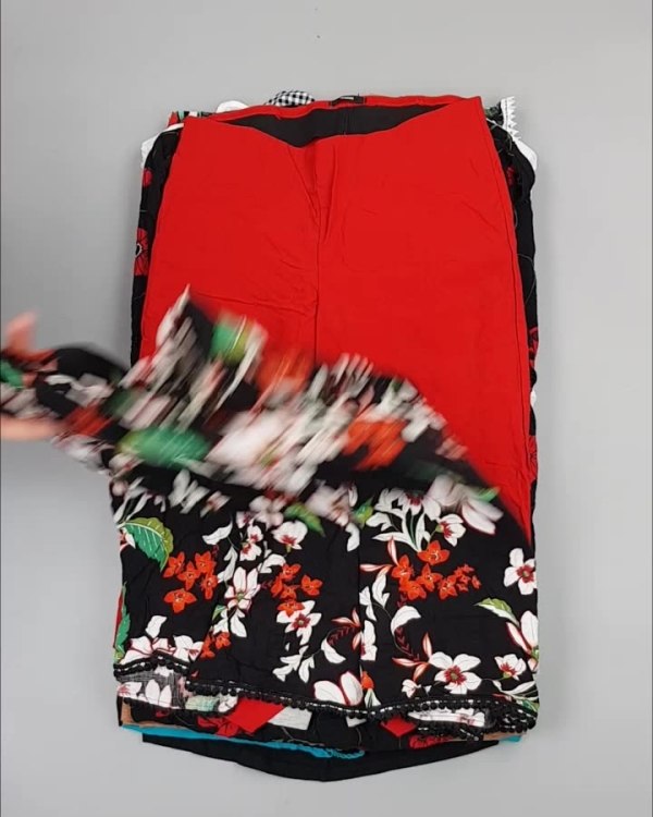 Фотография  310 - Летний микс CALZEDONIA, 50 шт, ЛОТ №4073 оптом в Екатеринбурге и Свердловской области