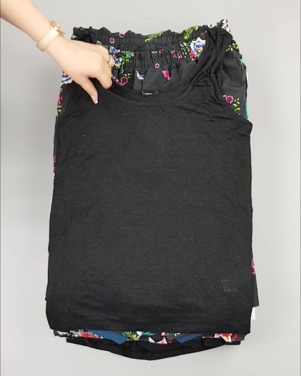 Фотография  747 - Летний микс CALZEDONIA, 50 шт, ЛОТ №4073 оптом в Екатеринбурге и Свердловской области