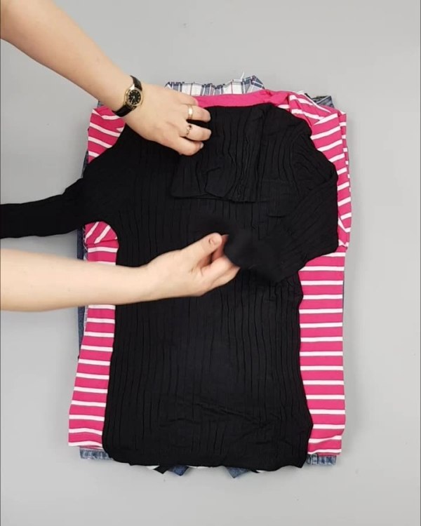 Фотография  827 - Женский летний микс LPP, 17 кг, ЛОТ №4143 оптом в Екатеринбурге и Свердловской области