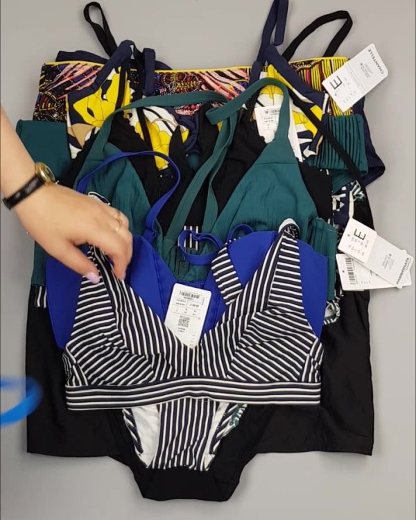 Фотография  525 - Купальники Chantelle#30 шт, ЛОТ №4410 оптом в Екатеринбурге и Свердловской области