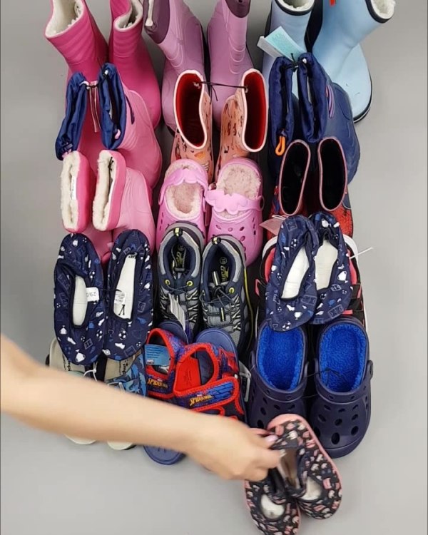 Фотография  586 - Обувь ALDI дети лето#10 кг, ЛОТ №4455 оптом в Екатеринбурге и Свердловской области