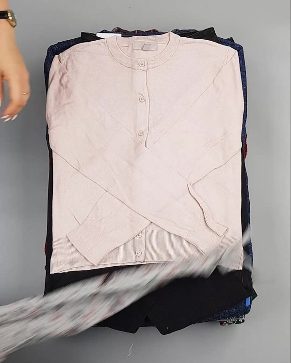 Фотография  883 - BRAND STOCK Winter#20 кг, ЛОТ №4787 оптом в Екатеринбурге и Свердловской области