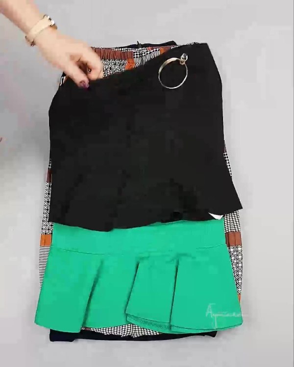 Фотография  824 - Юбки Корея#20 шт, ЛОТ №5061 оптом в Екатеринбурге и Свердловской области