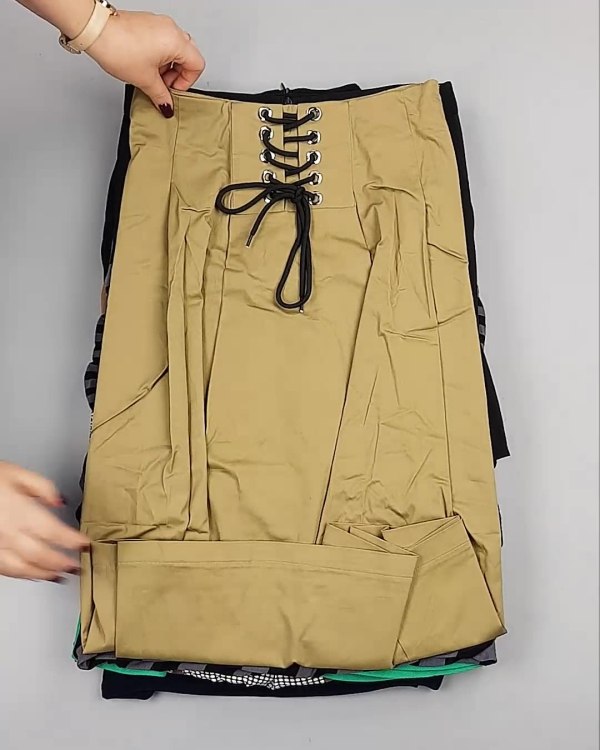 Фотография  208 - Юбки Корея#20 шт, ЛОТ №5061 оптом в Екатеринбурге и Свердловской области