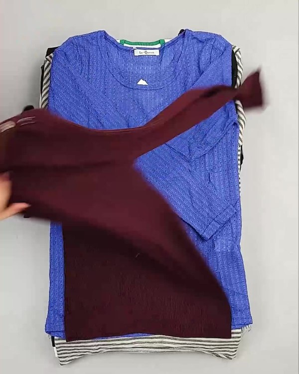 Фотография  340 - Джемпера легкие Корея#20 шт, ЛОТ №5082 оптом в Екатеринбурге и Свердловской области