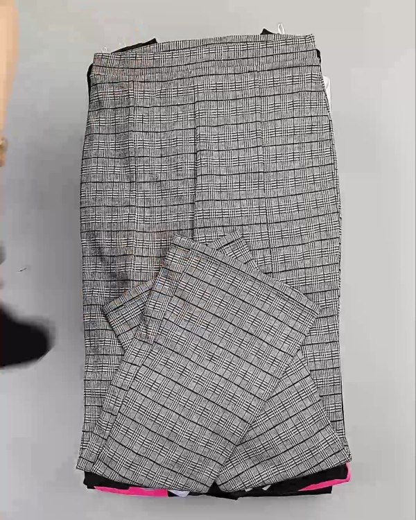 Фотография  460 - C&A Kids Winter 1023#7 кг, ЛОТ №5404 оптом в Екатеринбурге и Свердловской области