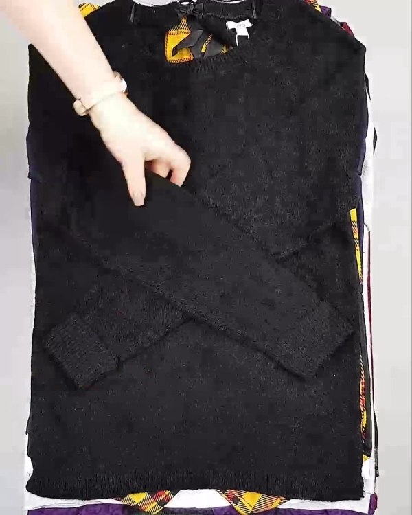 Фотография  547 - OVS Winter м/ж mix#15 кг, ЛОТ №5414 оптом в Екатеринбурге и Свердловской области