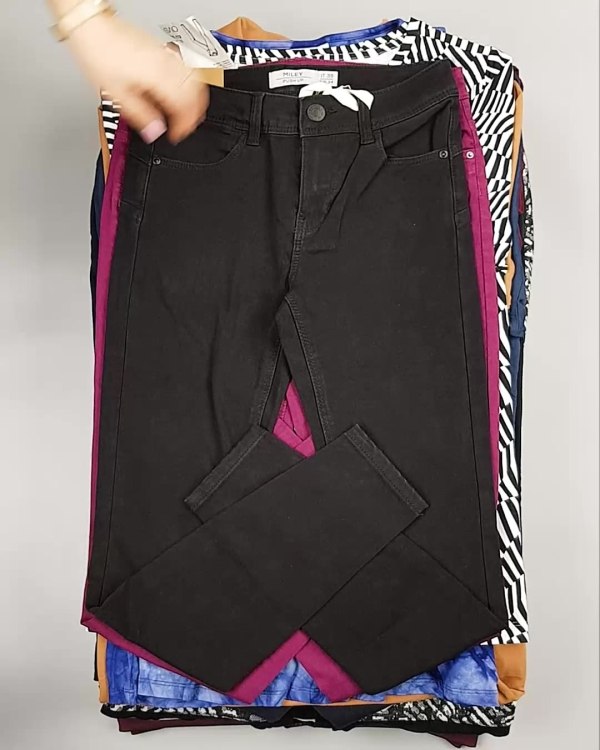 Фотография  710 - OVS Summer м/ж mix#15 кг, ЛОТ №5674 оптом в Екатеринбурге и Свердловской области