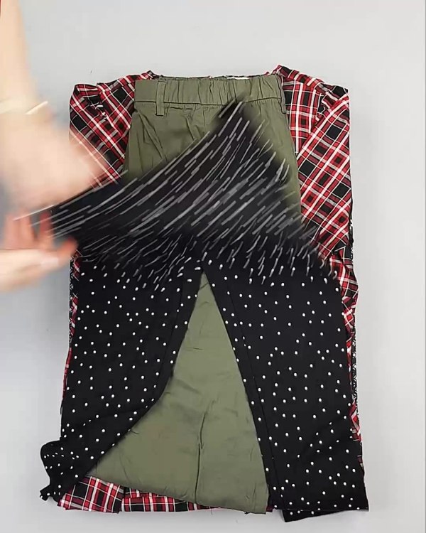 Фотография  505 - OVS Summer м/ж mix#15 кг, ЛОТ №5801 оптом в Екатеринбурге и Свердловской области