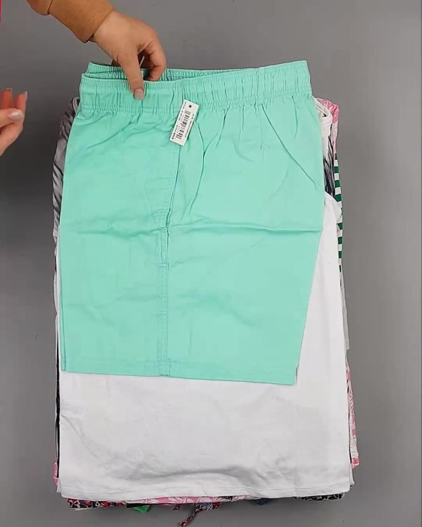 Фотография  464 - Англия СТОК лето#15 кг, ЛОТ №6002 оптом в Екатеринбурге и Свердловской области