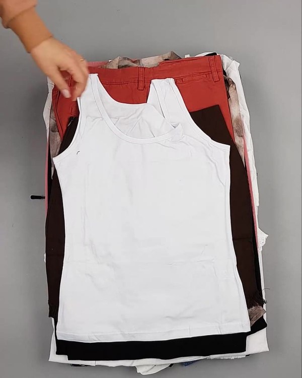 Фотография  752 - Англия СТОК лето#15 кг, ЛОТ №6003 оптом в Екатеринбурге и Свердловской области