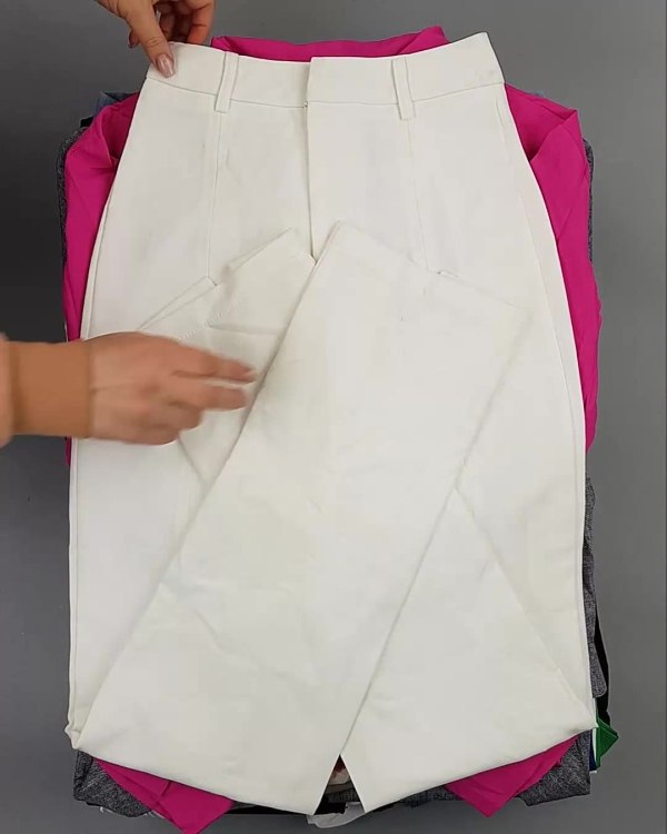 Фотография  447 - Англия СТОК лето#15 кг, ЛОТ №6003 оптом в Екатеринбурге и Свердловской области