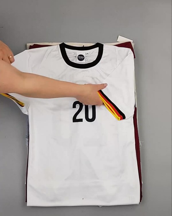 Фотография  242 - Англия СТОК лето#15 кг, ЛОТ №6006 оптом в Екатеринбурге и Свердловской области