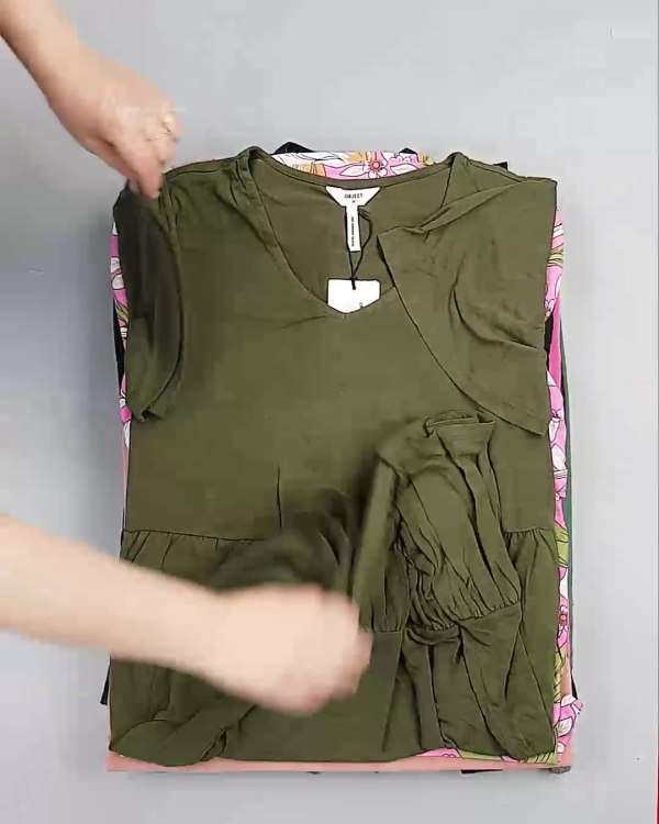 Фотография  121 - BESTSELLER WOMEN Summer mix#15 кг, ЛОТ №6021 оптом в Екатеринбурге и Свердловской области