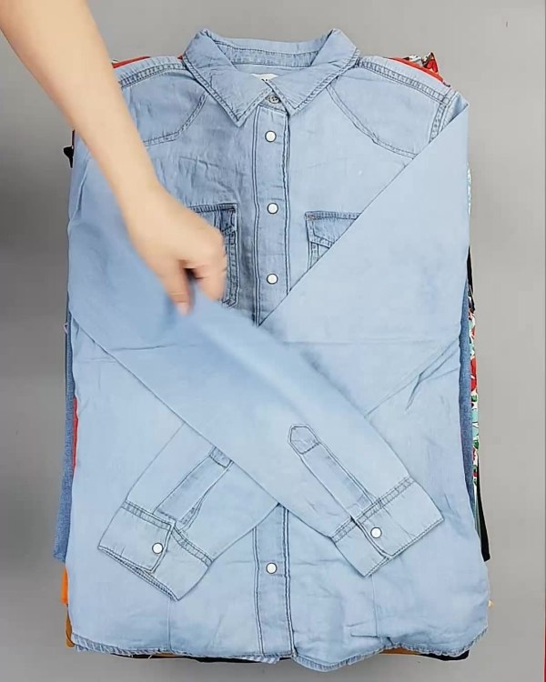 Фотография  700 - BESTSELLER WOMEN Summer mix#15 кг, ЛОТ №6021 оптом в Екатеринбурге и Свердловской области