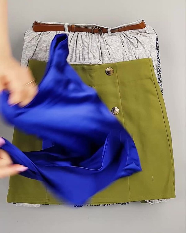 Фотография  964 - Юбки Bestseller 44#5 кг, ЛОТ №6119 оптом в Екатеринбурге и Свердловской области