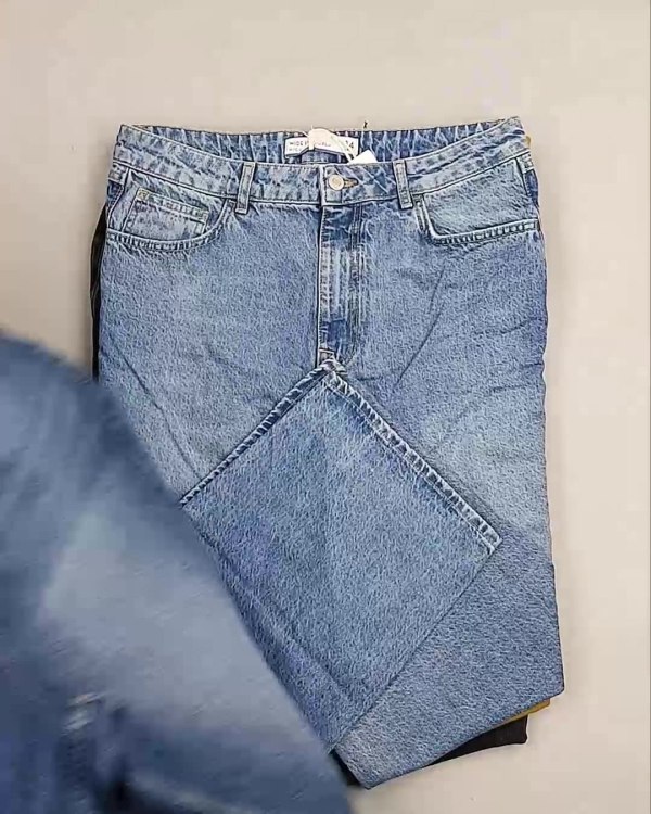 Фотография  379 - Джинсы NEXT Women#10 кг, ЛОТ №6162 оптом в Екатеринбурге и Свердловской области