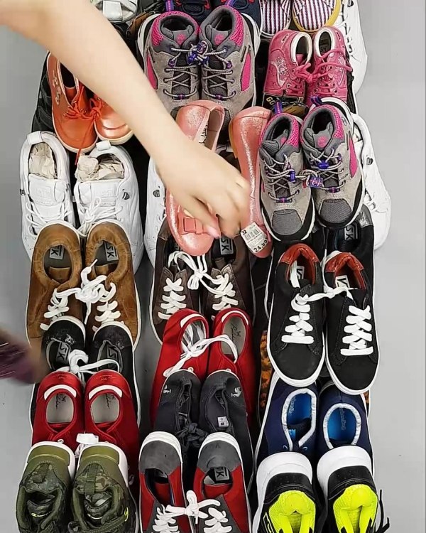 Фотография  906 - Обувь СТОК дети лето#15,4 кг, ЛОТ №6192 оптом в Екатеринбурге и Свердловской области