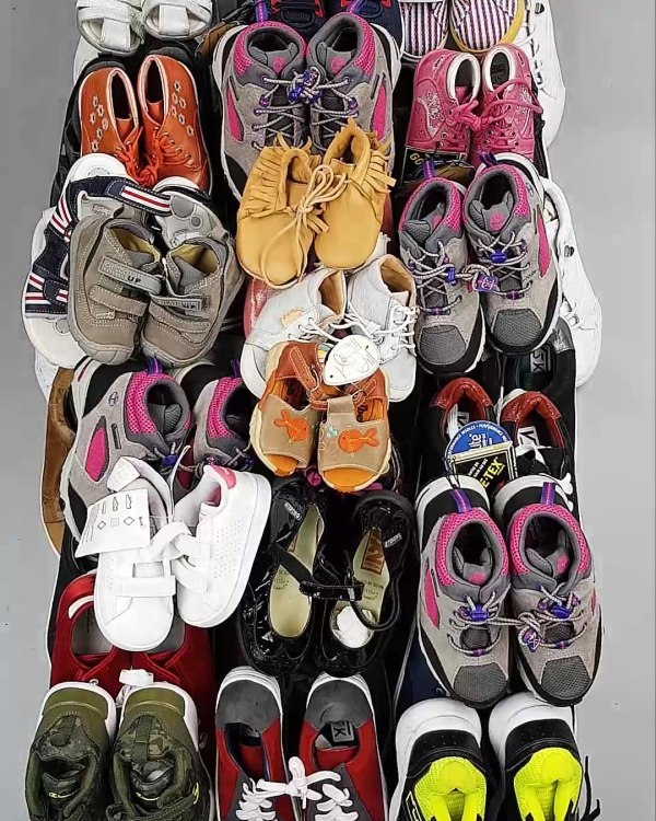 Фотография  907 - Обувь СТОК дети лето#15,4 кг, ЛОТ №6192 оптом в Екатеринбурге и Свердловской области