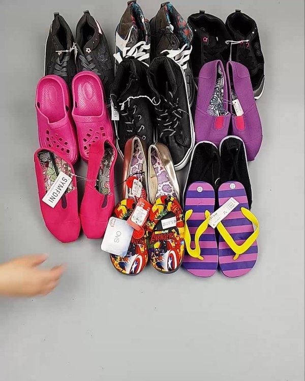 Фотография  304 - Обувь детская СТОК Summer#6,15 кг, ЛОТ №6197 оптом в Екатеринбурге и Свердловской области