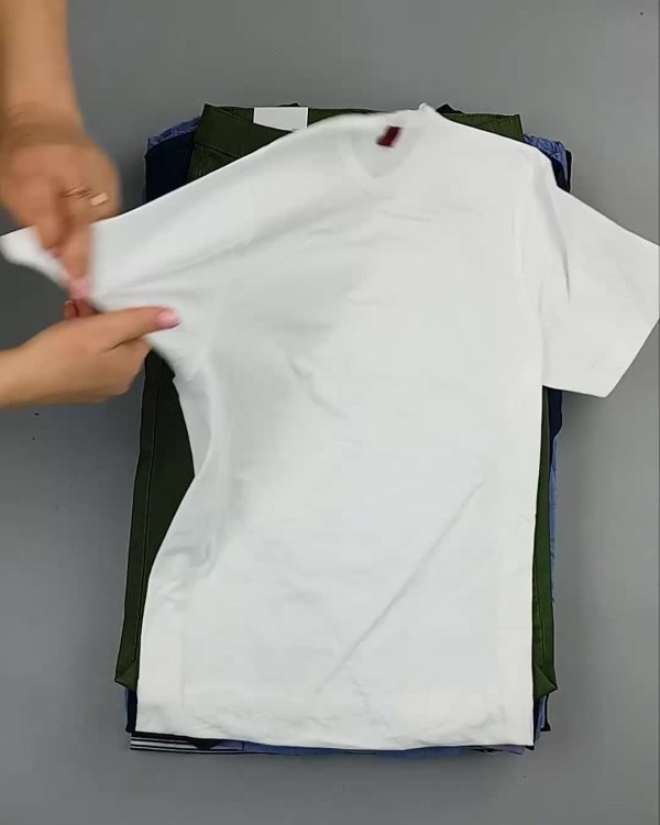 Фотография  750 - BRAND STOCK Summer#20 кг, ЛОТ №6303 оптом в Екатеринбурге и Свердловской области