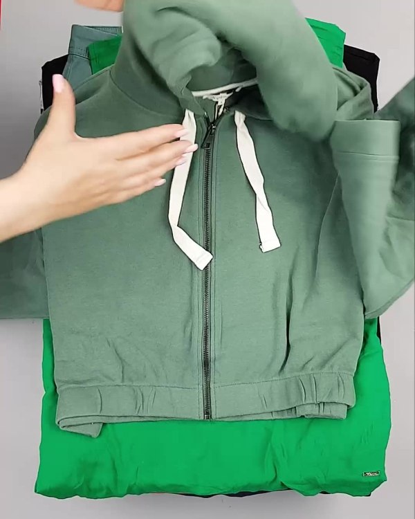 Фотография  917 - TOM TAILOR mix 0424#15 кг, ЛОТ №6335 оптом в Екатеринбурге и Свердловской области