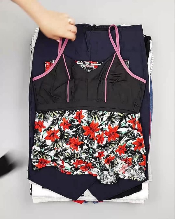 Фотография  967 - Летний микс CALZEDONIA, 50 шт, ЛОТ №6366 оптом в Екатеринбурге и Свердловской области