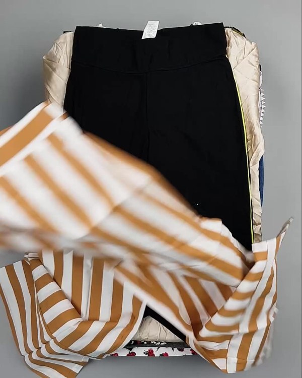 Фотография  209 - Летний микс CALZEDONIA, 50 шт, ЛОТ №6366 оптом в Екатеринбурге и Свердловской области