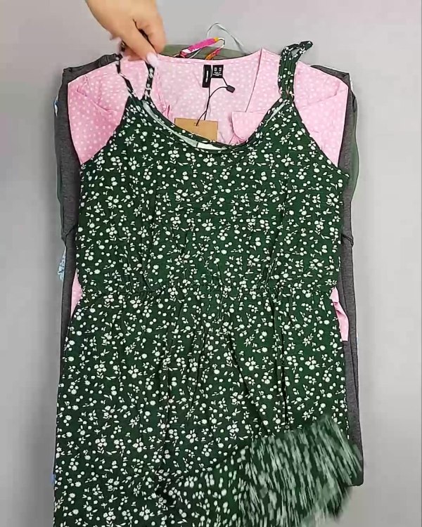 Фотография  204 - Платья Bestseller 44#5 кг, ЛОТ №6538 оптом в Екатеринбурге и Свердловской области