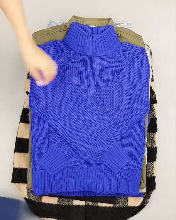 Фотография  295 - PIECES+NOISY MAY mix 074#15 кг, ЛОТ №6556 оптом в Екатеринбурге и Свердловской области