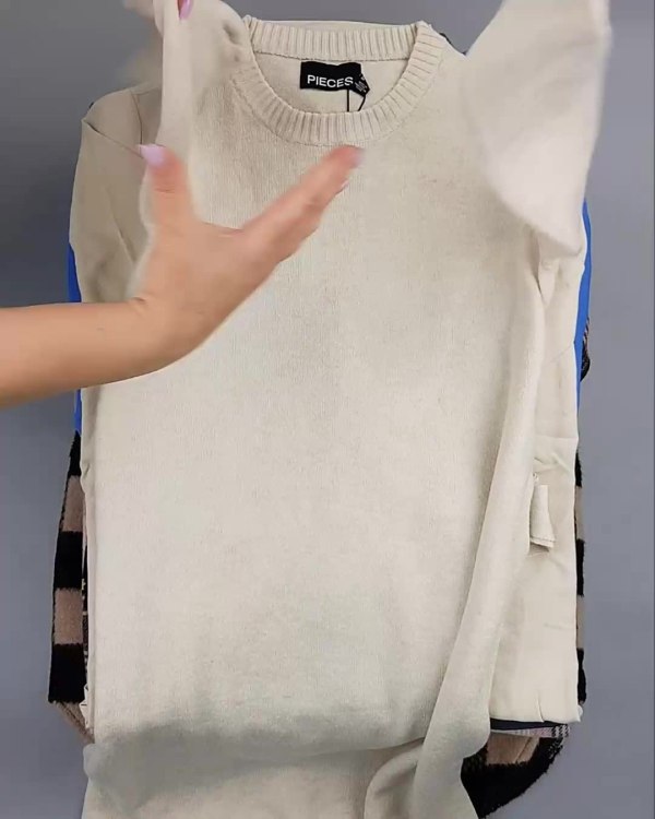 Фотография  727 - PIECES+NOISY MAY mix 074#15 кг, ЛОТ №6556 оптом в Екатеринбурге и Свердловской области