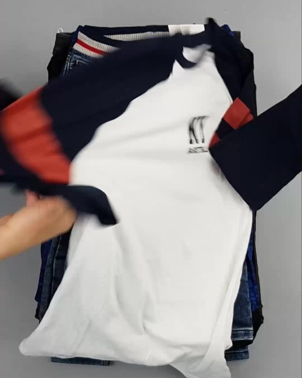 Фотография  603 - C&A BABY Kids Winter #7 кг, ЛОТ №6615 оптом в Екатеринбурге и Свердловской области