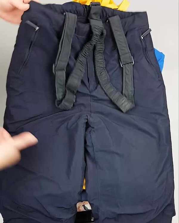 Фотография  684 - Верхняя одежда TCM kids 074#7 кг, ЛОТ №6678 оптом в Екатеринбурге и Свердловской области