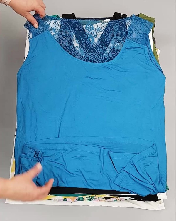 Фотография  574 - LIDL Summer mix 074#15 кг, ЛОТ №6700 оптом в Екатеринбурге и Свердловской области