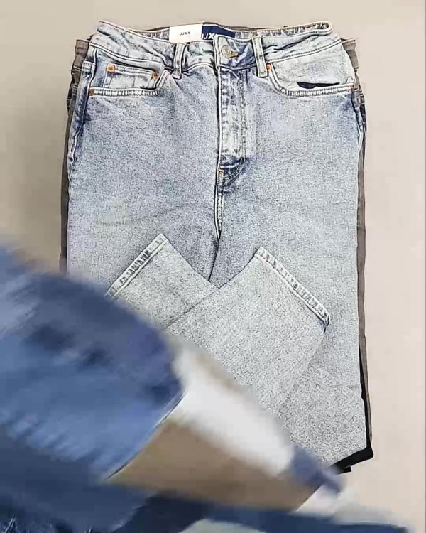 Фотография  202 - Джинсы женские Дания#10 кг, ЛОТ №6762 оптом в Екатеринбурге и Свердловской области