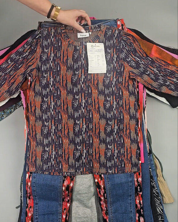 Фотография  902 - ДАНИЯ Winter mix 24#15 кг, ЛОТ СТ-10088 оптом в Екатеринбурге и Свердловской области