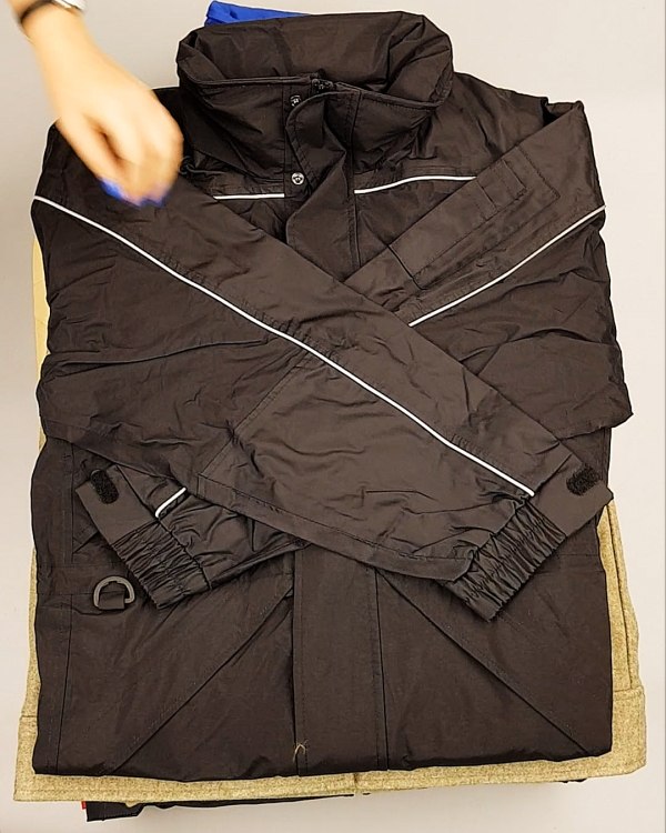 Фотография  777 - Ветровки CAN 084#10 кг, ЛОТ №6939 оптом в Екатеринбурге и Свердловской области