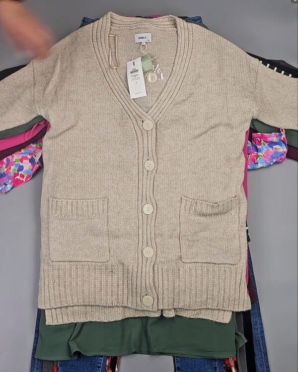 Фотография  778 - ДАНИЯ Winter mix 24#15 кг, ЛОТ СТ-10089 оптом в Екатеринбурге и Свердловской области