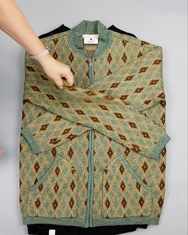 Фотография  936 - ANERKJENDT джемпера 104#10 кг, ЛОТ №7127 оптом в Екатеринбурге и Свердловской области